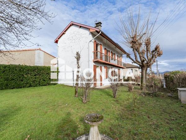 À vendre Maison 3 pièces 92.02 m² - Salies-du-salat 31260