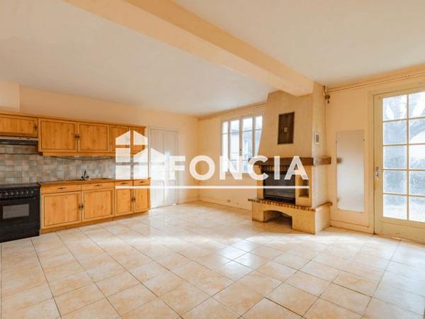 À vendre Maison 3 pièces 92.02 m² - Salies-du-salat 31260