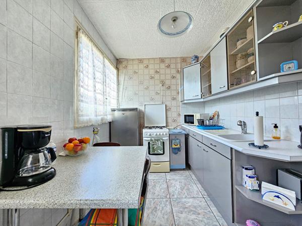 En exclusivité - Appartement T3 lumineux avec balcon et cave - Rillieux-la-Pape