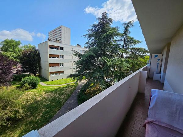 En exclusivité - Appartement T3 lumineux avec balcon et cave - Rillieux-la-Pape