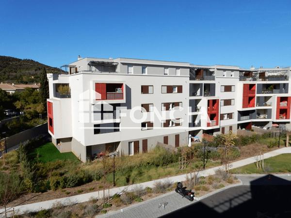 Location Appartement 2 pièces 38.37 m² - 265 CHEMIN DU PERE ETERNEL Hyeres 83400