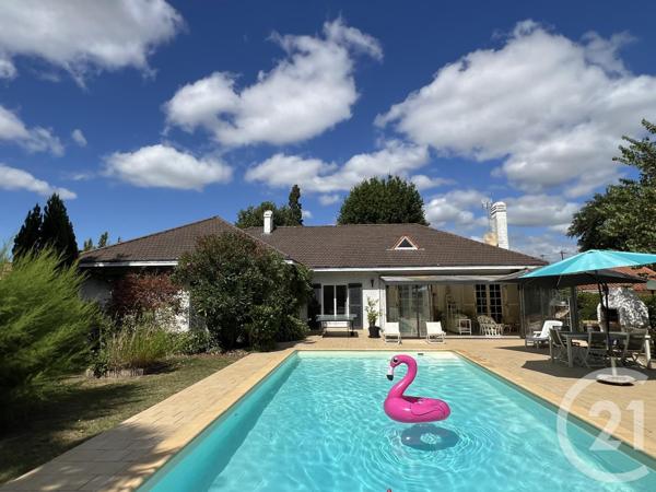 Maison à vendre  6 pièces - 188 m2 CHALLANS - 85