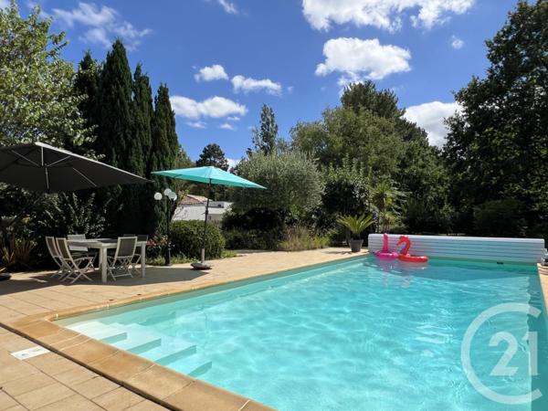 Maison à vendre  6 pièces - 188 m2 CHALLANS - 85