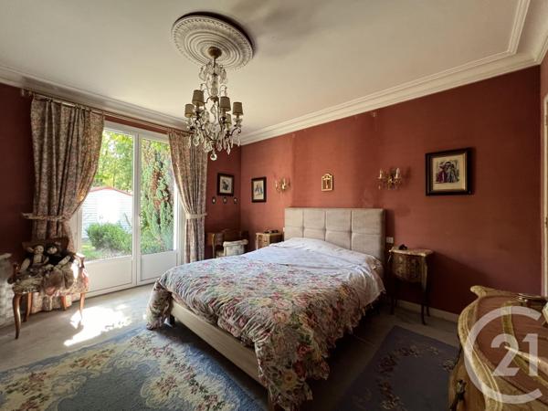 Maison à vendre  6 pièces - 188 m2 CHALLANS - 85