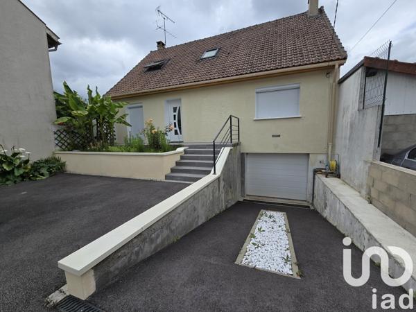 Maison traditionnelle 5 pièces de 115 m² à Viry-Châtillon (91170)