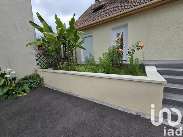 Maison traditionnelle 5 pièces de 115 m² à Viry-Châtillon (91170)
