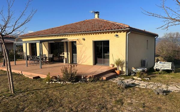 Maison à vendre    5 pièces •  Lablachère