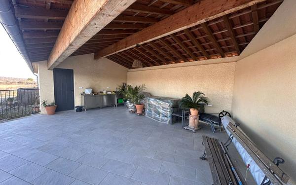 Maison à vendre    5 pièces •  Lablachère