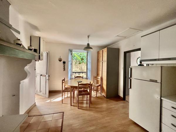 Maison de village Cévenole en pierres enduites de 50m2 avec cave