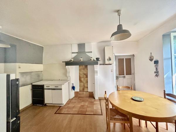 Maison de village Cévenole en pierres enduites de 50m2 avec cave
