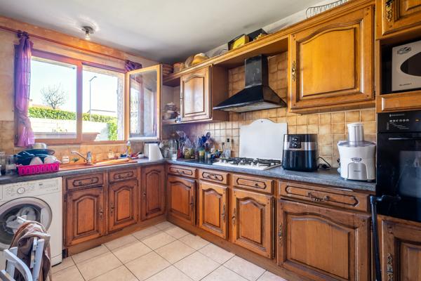 Maison familiale sur un joli terrain arboré