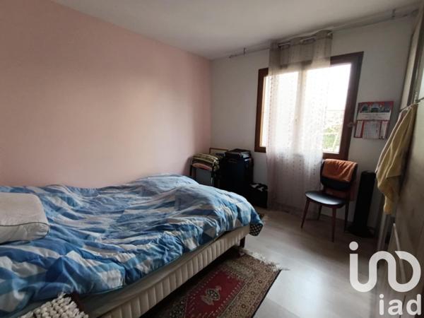 Pavillon 6 pièces de 92 m² à Saint-André-les-Vergers (10120)