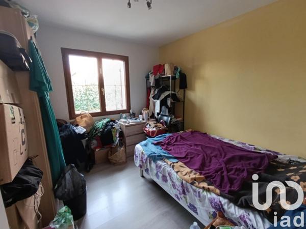 Pavillon 6 pièces de 92 m² à Saint-André-les-Vergers (10120)