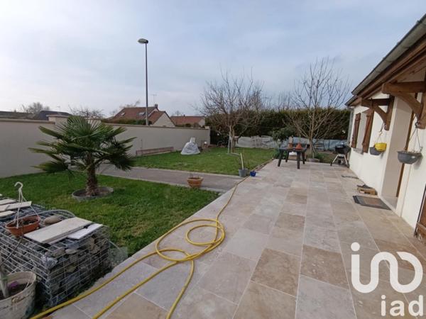 Pavillon 6 pièces de 92 m² à Saint-André-les-Vergers (10120)