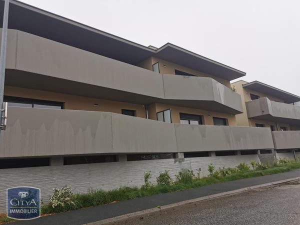 Appartement à louer 2 pièces 61.07m² Monistrol-sur-Loire (43120)