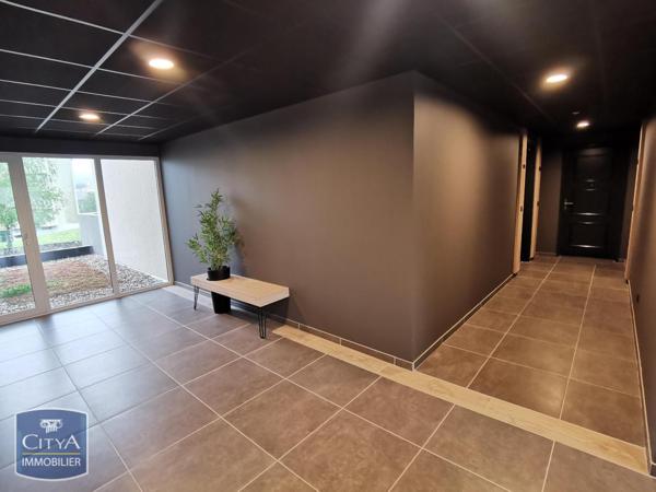 Appartement à louer 2 pièces 61.07m² Monistrol-sur-Loire (43120)