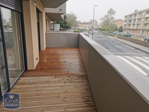 Appartement à louer 2 pièces 61.07m² Monistrol-sur-Loire (43120)