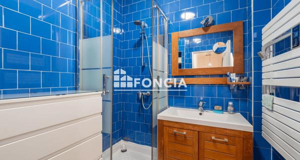 À vendre Studio 55.59 m² - Paris 75018