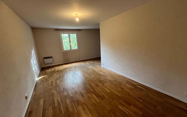Appartement à louer    4 pièces • 89,59 m2 L'Haÿ-les-Roses