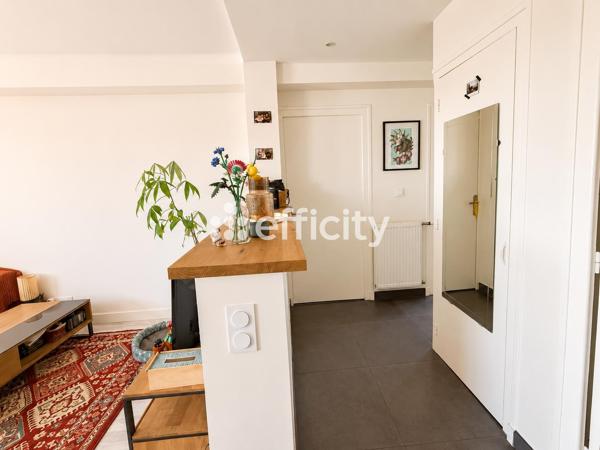 Appartement
         3 pièces
        - 67 m² Exclusivité 130 000 € *