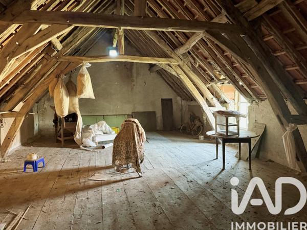 Maison à vendre 5 pièces 86,03 m² Saint-Georges-de-Poisieux