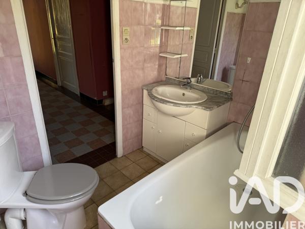 Maison à vendre 5 pièces 86,03 m² Saint-Georges-de-Poisieux