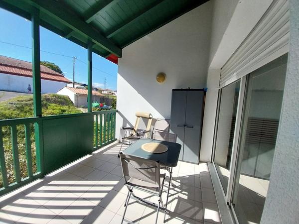 Hendaye Les Hauteurs Bel appartement T2 avec parking et cave