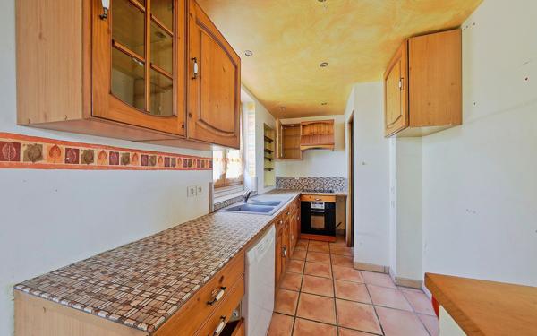 Maison à vendre    5 pièces • 113 m2 Chalifert