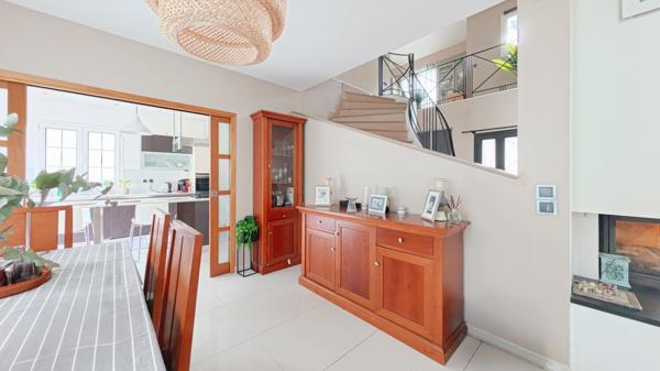 Maison
         8 pièces
        - 189 m² Bien prestige
