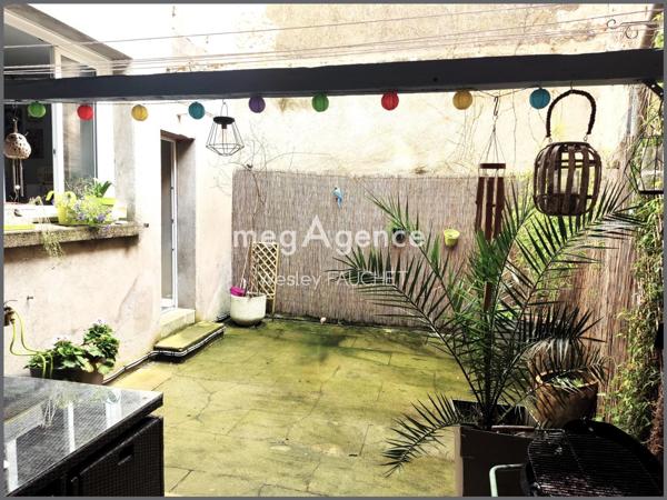 Maison à BUZANCAIS, 36500 - 5 pièces 125m²