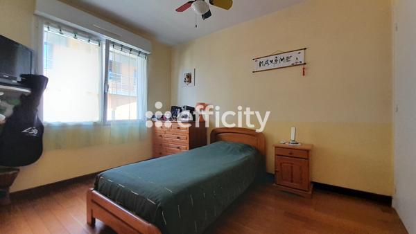 Maison 10 pièces - 184 m²