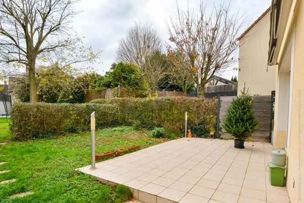 Maison 5 chambres €449 000 ** - Référence 1949