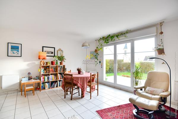 Maison 5 chambres €449 000 ** - Référence 1949