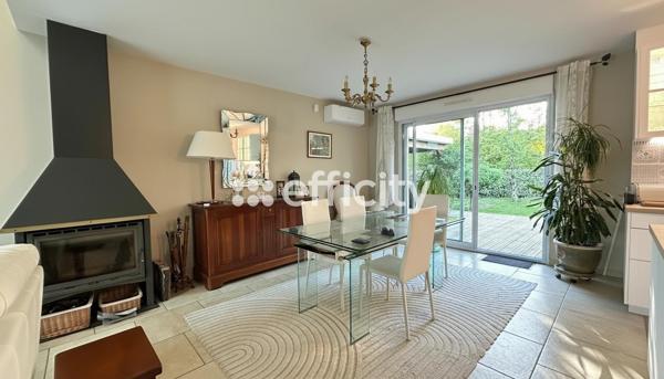 Maison
         6 pièces
        - 172 m² Bien prestige 659 000 € *
