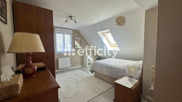 Maison
         6 pièces
        - 172 m² Bien prestige 659 000 € *