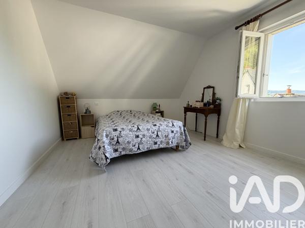 Maison à vendre 4 pièces 109 m² Vic-sur-Cère