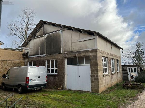 Maison de ville à vendre à La Châtre dans l'Indre (36400), ref : JA/806