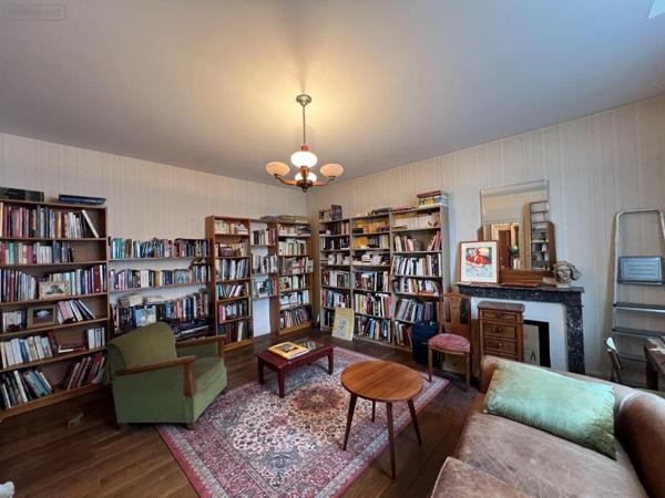 Maison de ville à vendre à La Châtre dans l'Indre (36400), ref : JA/806