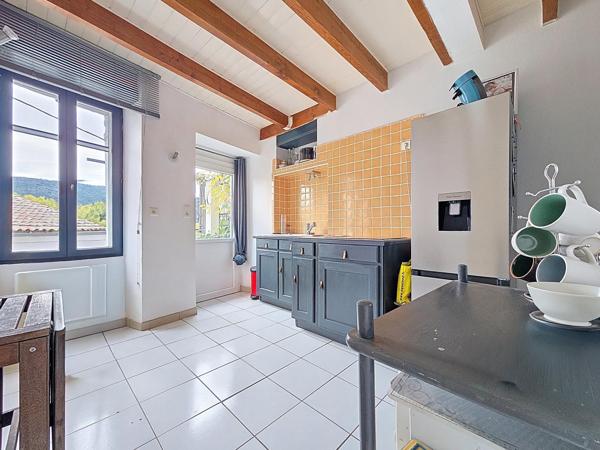 Agréable maison de village avec vue dégagée