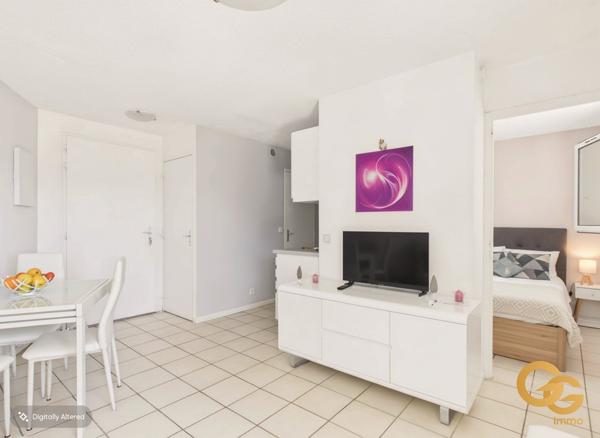 Appartement à THEOULE SUR MER (06590)