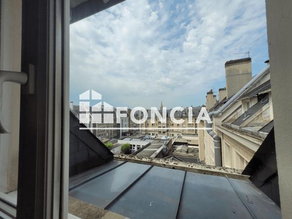 Location Studio 19.67 m² - 11/13 RUE GUILBERT Caen 14000