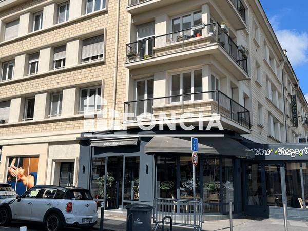 Location Studio 19.67 m² - 11/13 RUE GUILBERT Caen 14000
