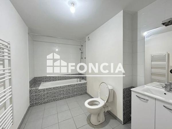 Location Appartement 2 pièces 38.17 m² - 65 RUE DE LA MARRIERE Nantes 44000