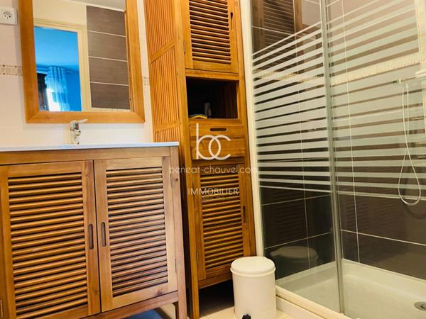 SARZEAU Maison 10 pièces 188 m²