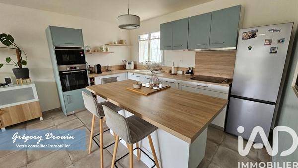 Maison à vendre 4 pièces 97 m² Beaune-la-Rolande