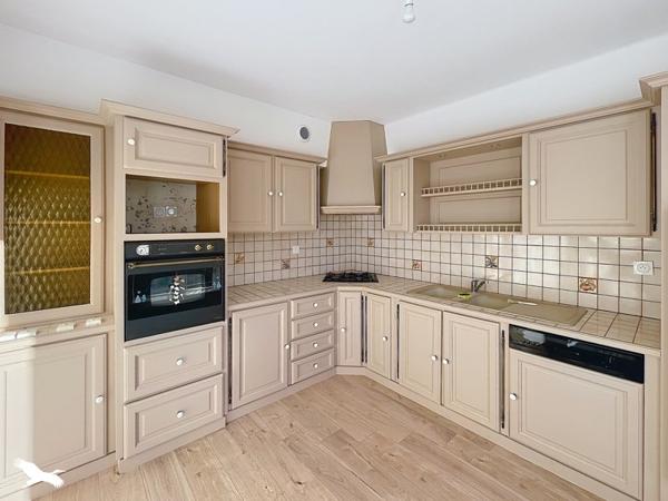 Maison à vendre 299 000 € Bruguières 6 p 133 m² DPE E