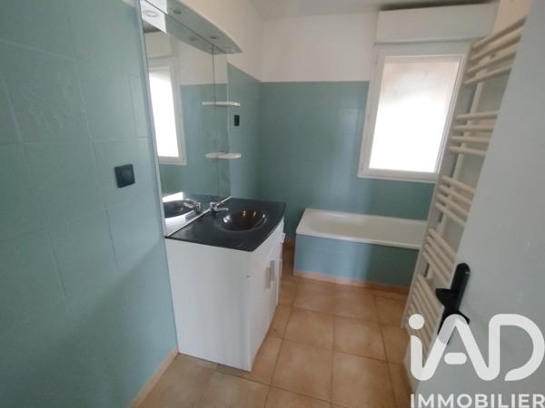 Maison à vendre 7 pièces 105 m² Saint-Aubin-des-Coudrais