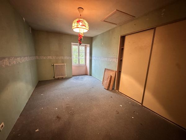 Maison  5 pièce(s)  4 chambre(s)  119.86 m²