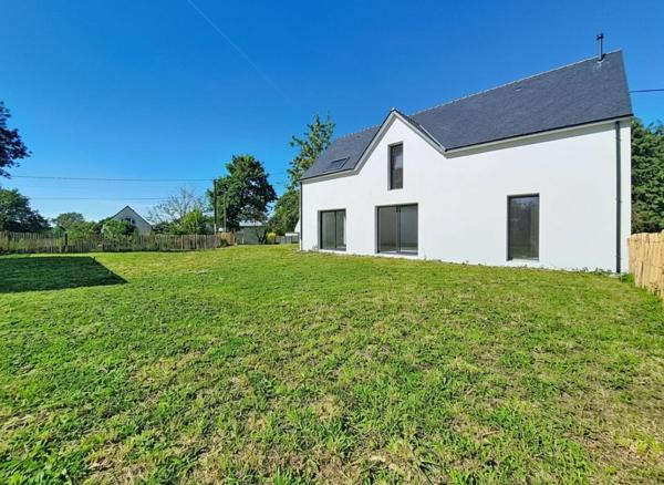 GUIDEL : Maison neuve avec vie de plain-pied