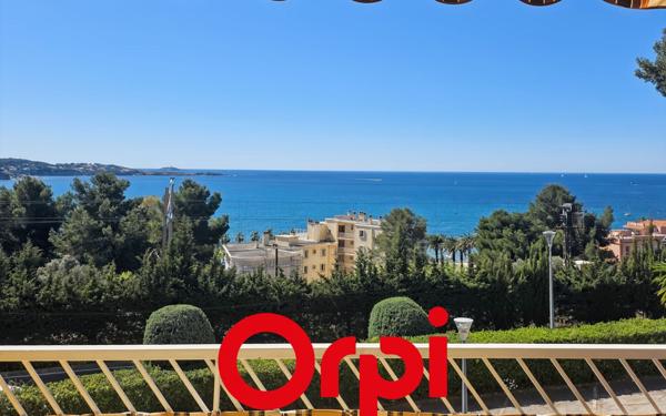 Appartement à vendre    3 pièces • 76,78 m2 Bandol